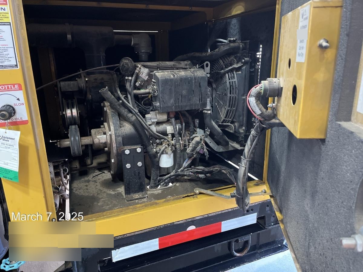 2021 VAC-TRON LP573XDT