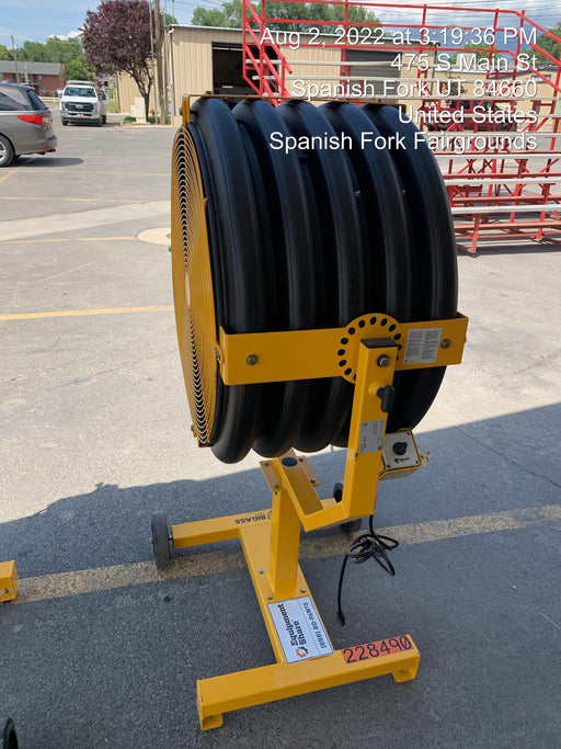 2022 BIG ASS FANS Yellow Jacket