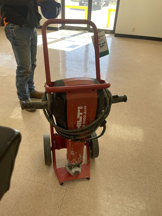 2021 HILTI TE 3000-AVR