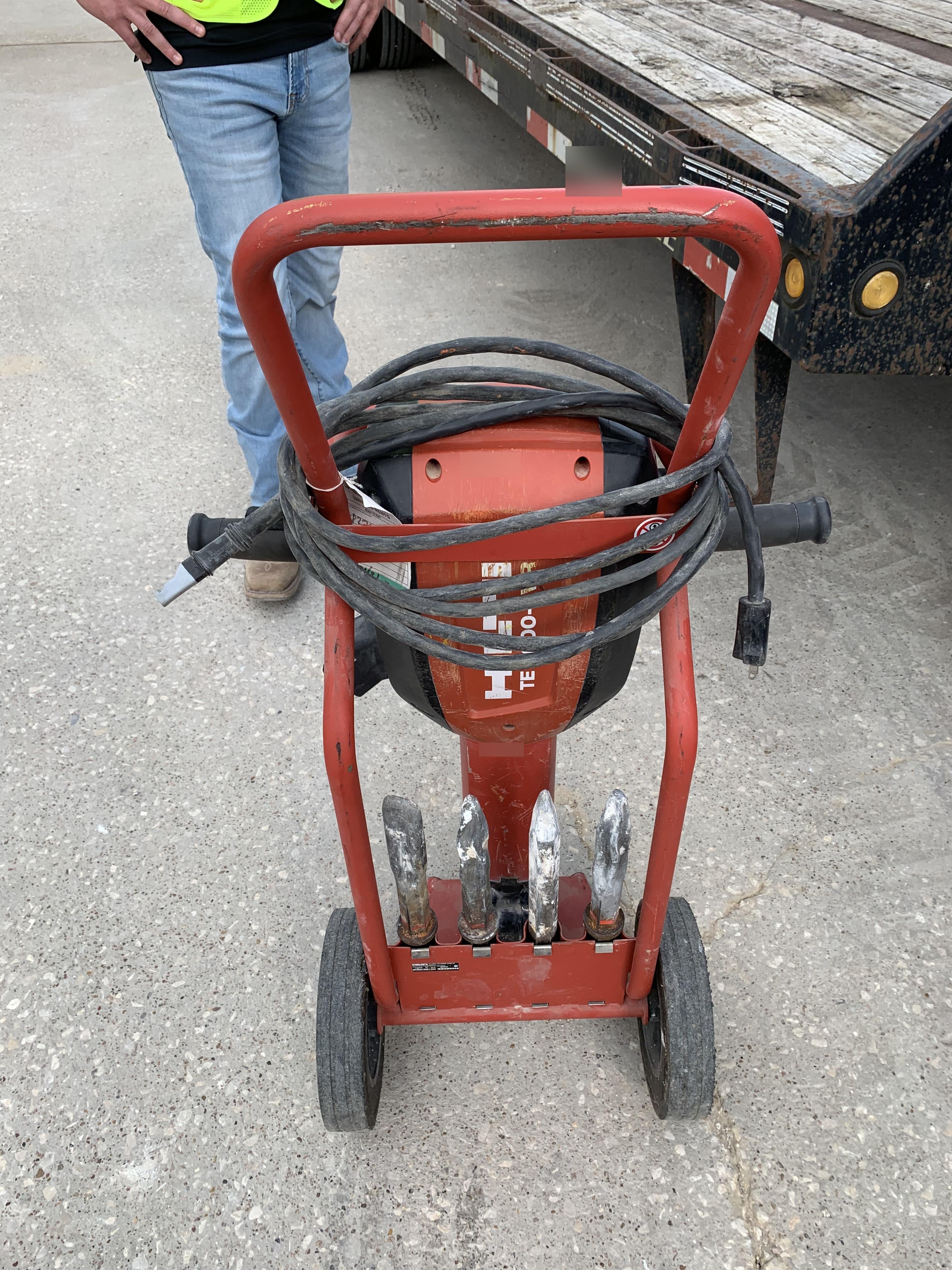 2019 HILTI TE 3000-AVR