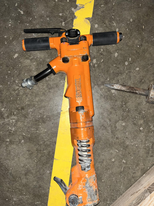 2022 MICHIGAN PNEUMATIC ES-TPB60-118-TRACKER