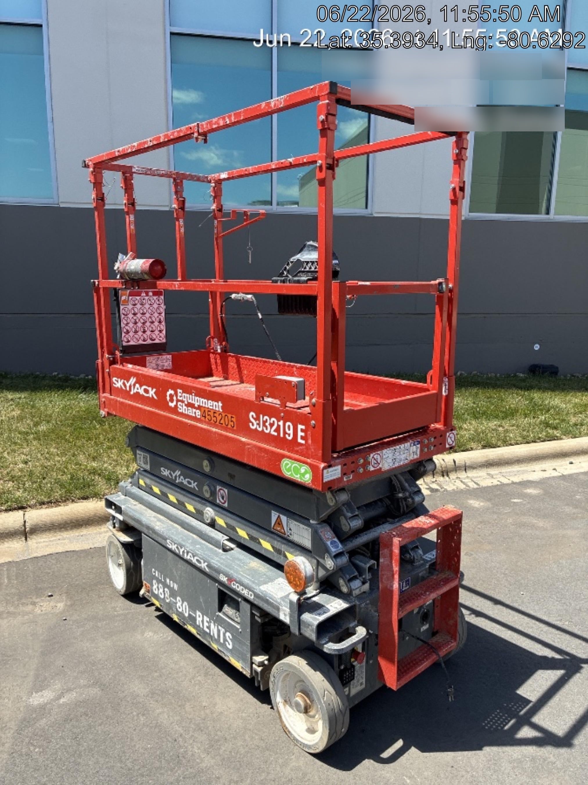 2024 SKYJACK SJ3219E
