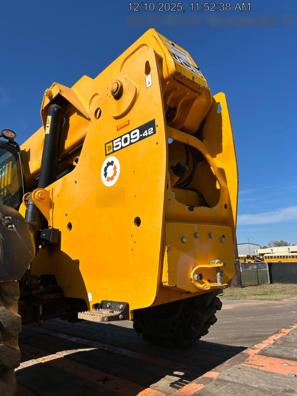 2020 JCB 509-42 Canopy, Solid Tires, Work Lights, Beacon, Aux Hydraulics, Back up Alarm, Lifting Eye, ES Decals