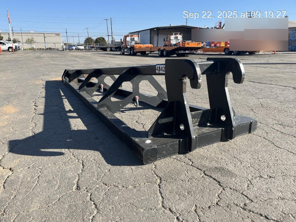 2024 JLG 1001275853
