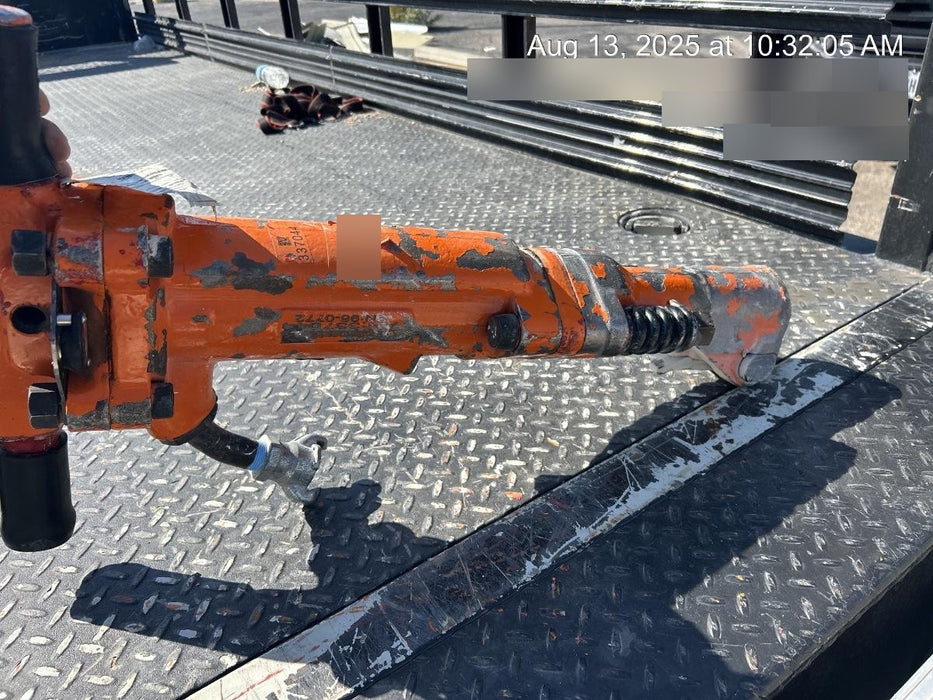 2023 MICHIGAN PNEUMATIC ES-TPB90-118-TRACKER