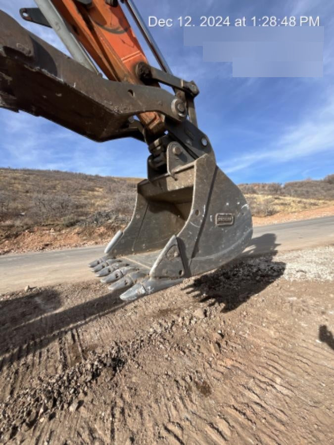 2020 DOOSAN 48" Excavator Bucket