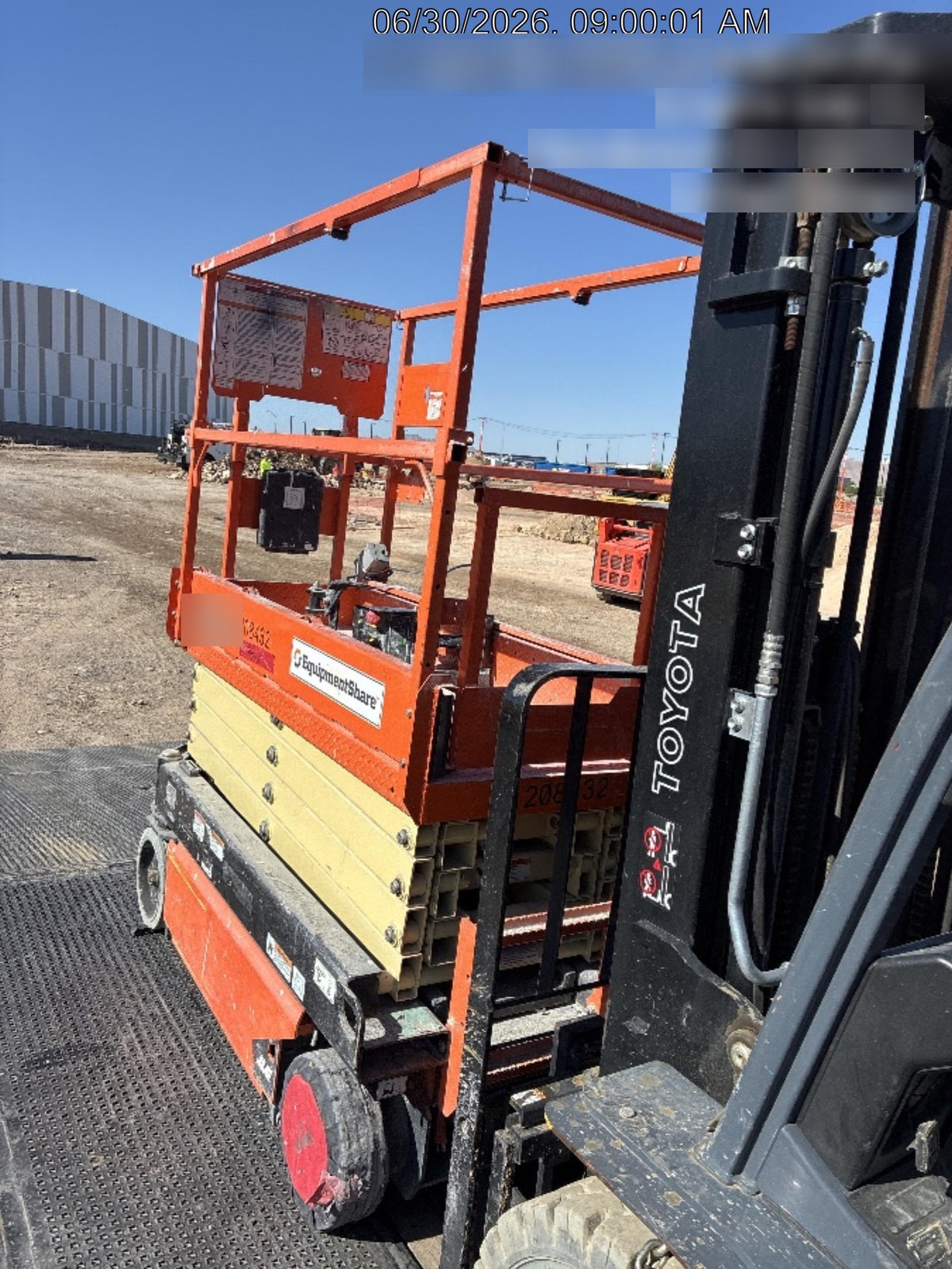 2022 JLG R1932