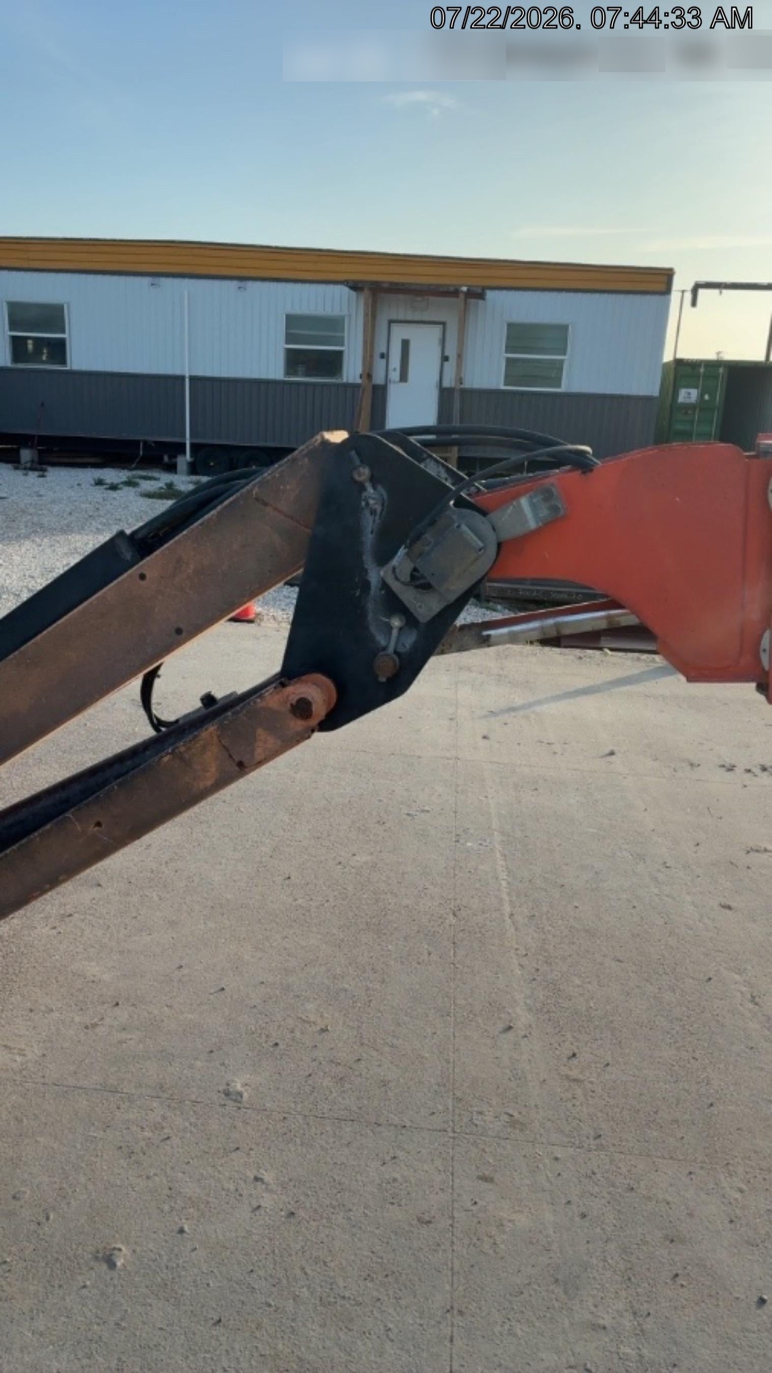 2022 JLG 660SJ