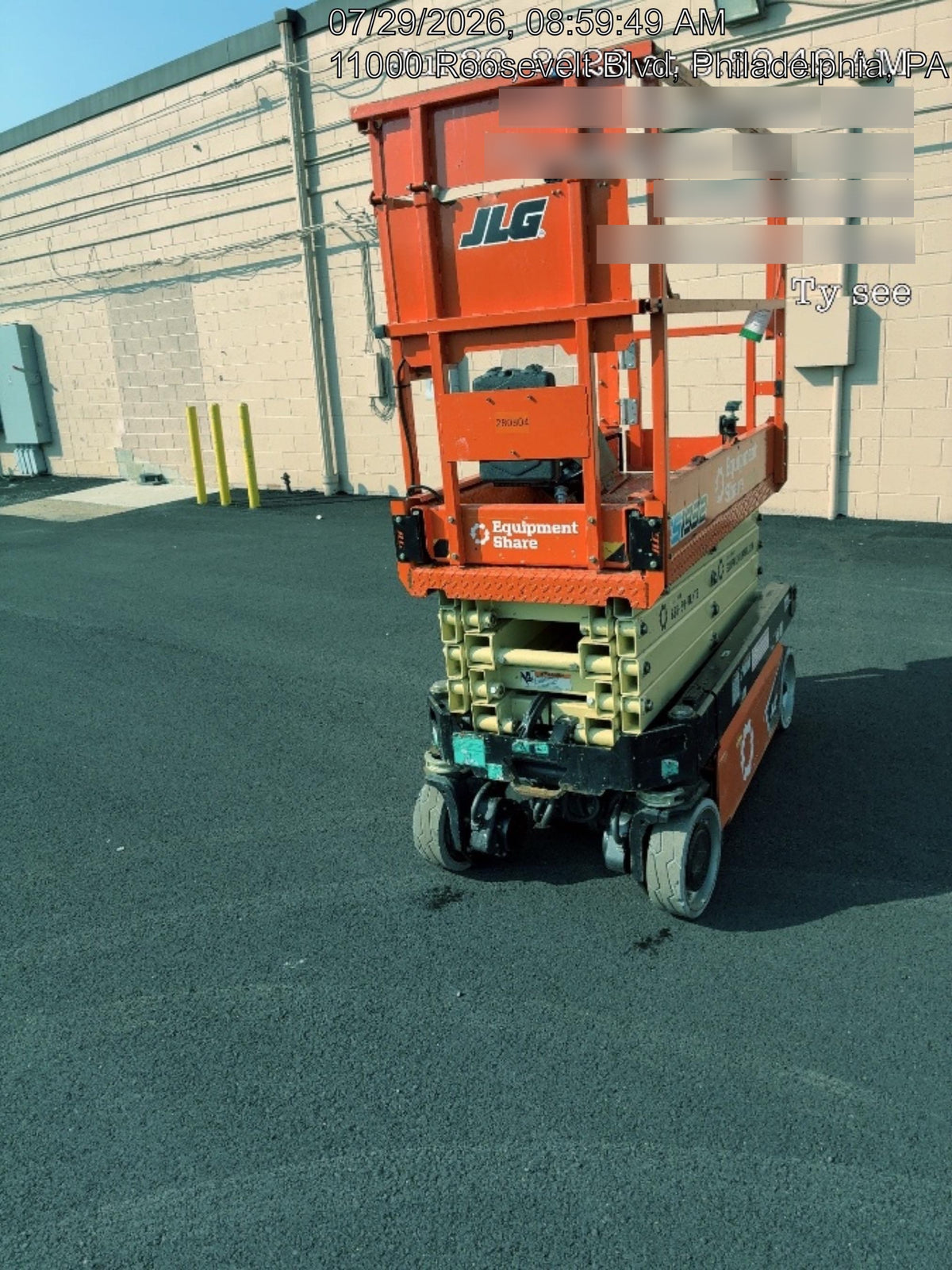 2022 JLG ES1932