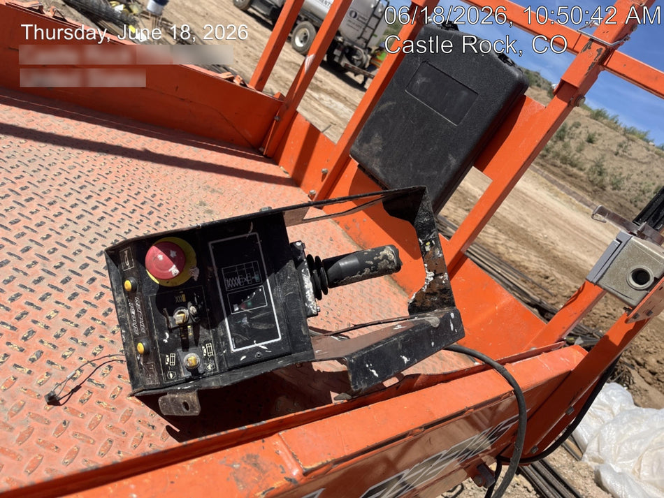 2022 JLG R3246