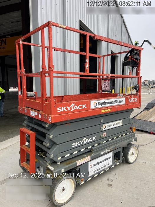 2021 SKYJACK SJ4732