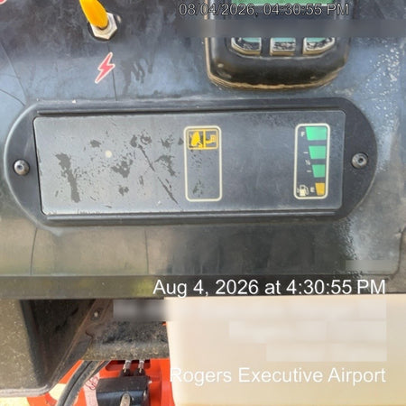 2022 JLG 660SJ