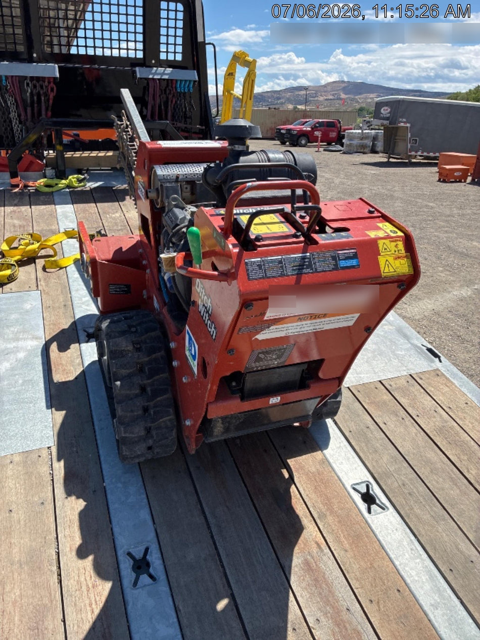2020 DITCH WITCH C24XA