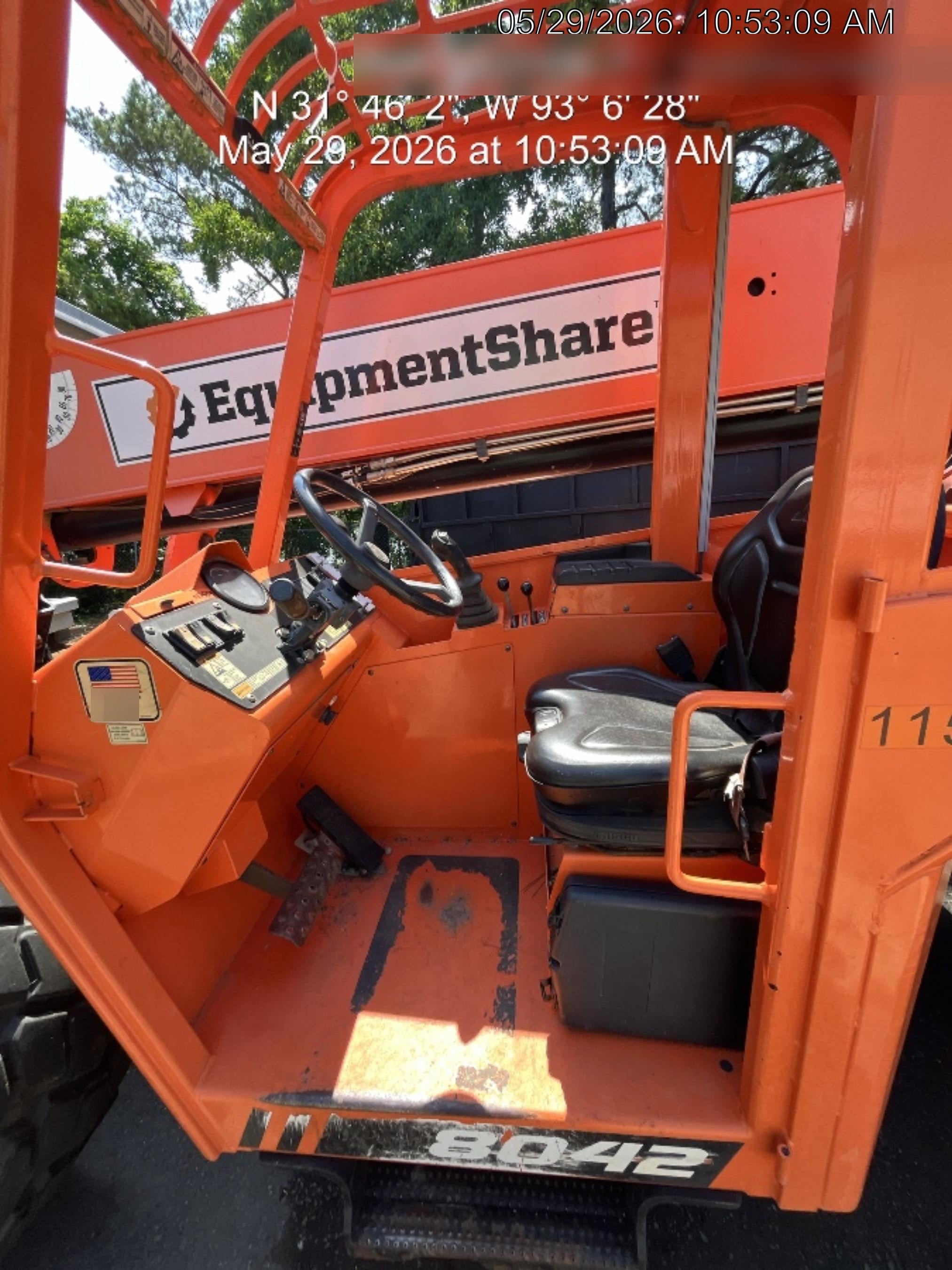 2020 SKYTRAK 8042