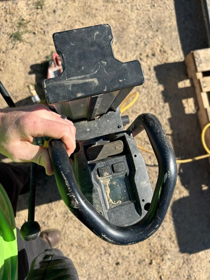 2020 HILTI DD250E