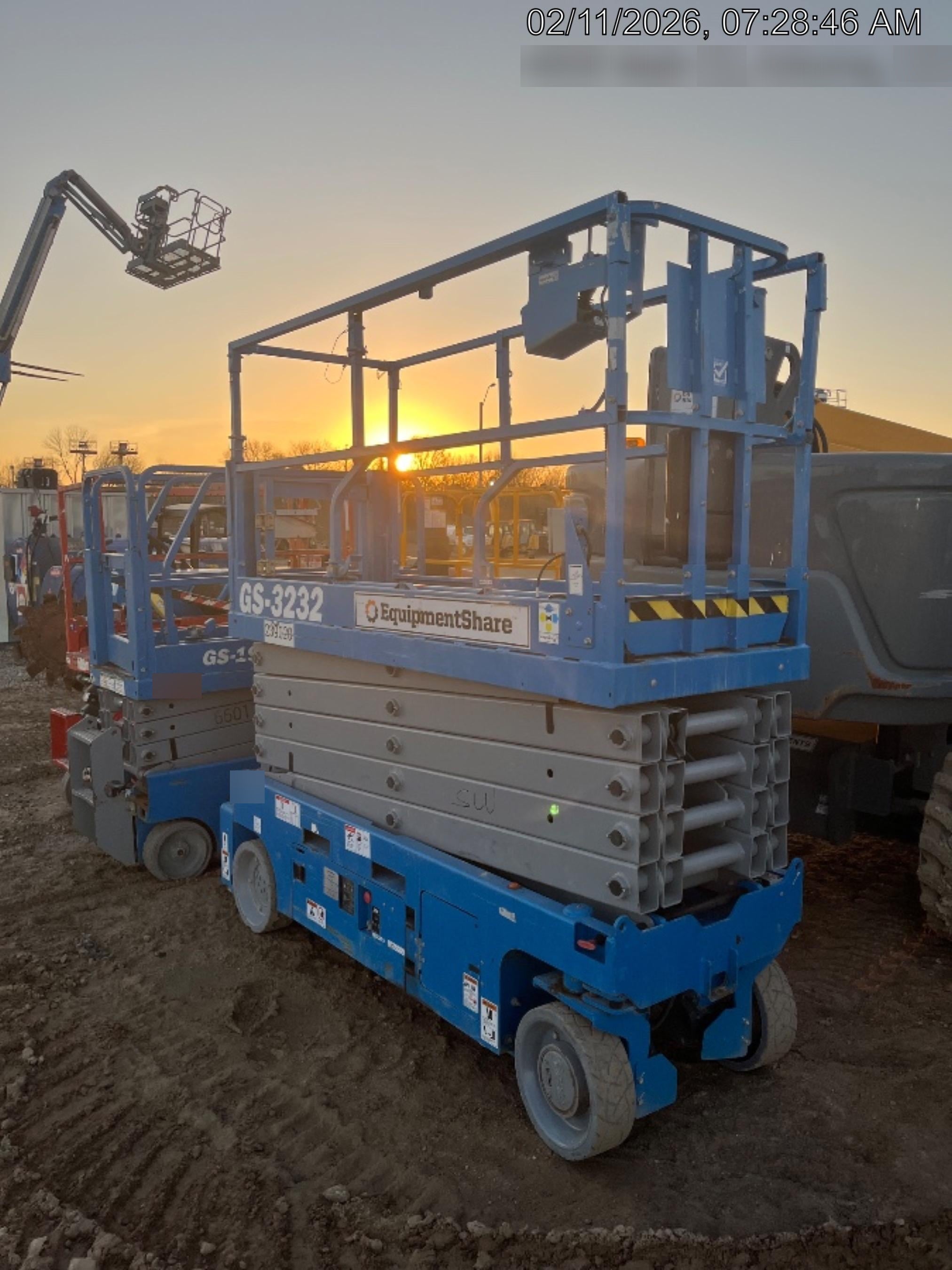 2022 GENIE GS-3232
