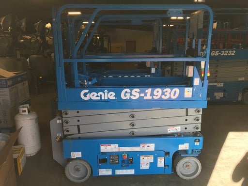 2018 GENIE GS-1930