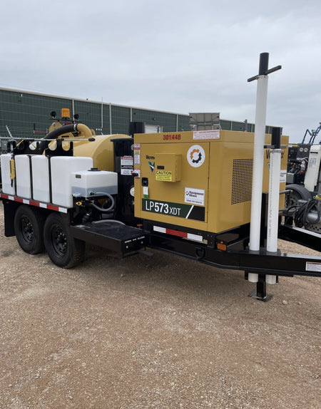 2023 Vac-Tron LP573XDT T4 Koehler Diesel Engine, 500 Gallon Debris Tank, x2 100 Gallon Water Tanks