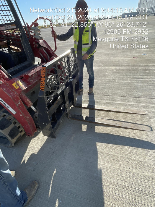 2024 PALADIN 48" Pallet Forks - Paladin