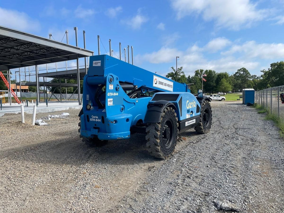 2020 Genie GTH-844 Cab/Heat/Air, Solid Tires, Work Lights, Beacon, Aux Hydraulics, Back up Alarm, Lifting Eye