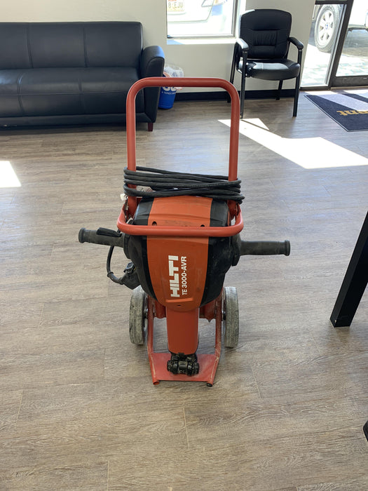 2020 HILTI TE 3000-AVR