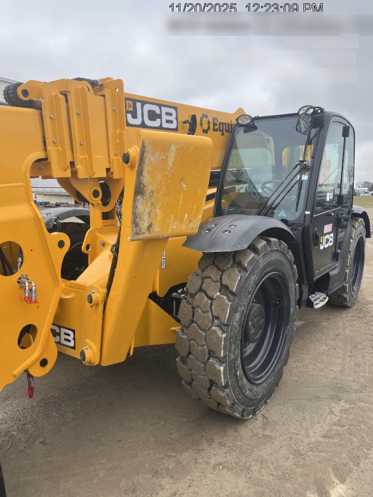 2025 JCB 512-56