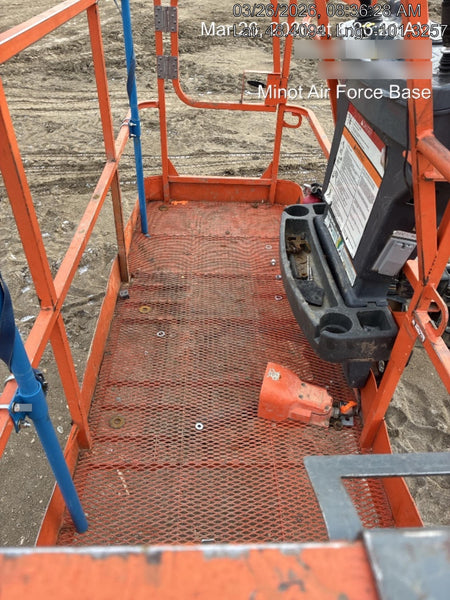 2023 JLG 660SJ