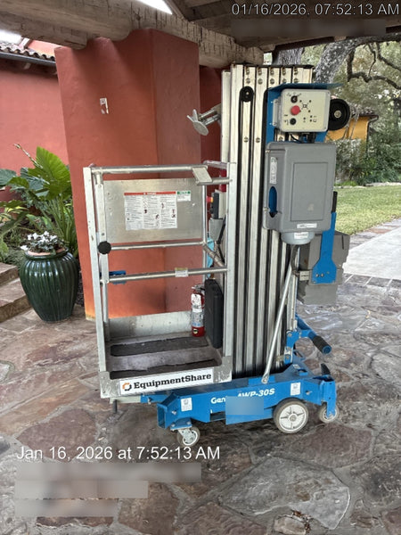 2019 GENIE AWP-30S