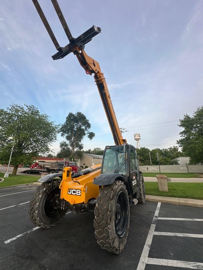2025 JCB 509-42