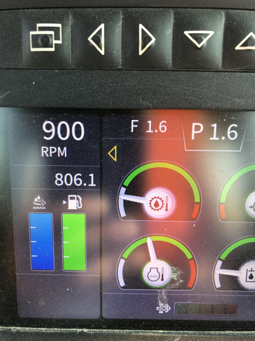 2020 JOHN DEERE 700L