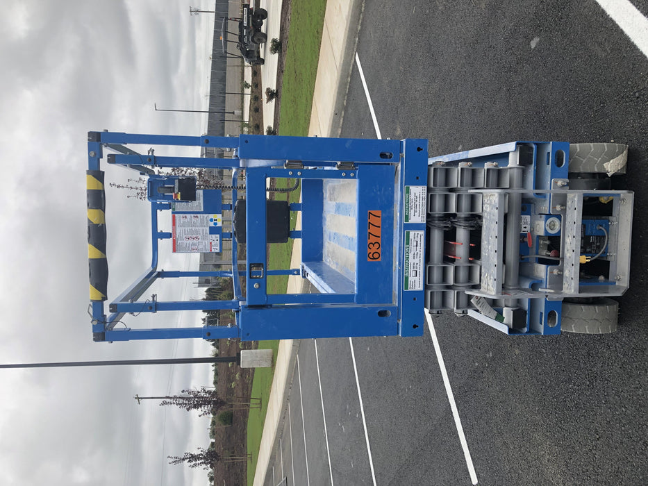 2020 Genie GS-1930 Solid Non Marking Tires, Beacon, Folding rails with half height swing gate, 800W Inverter