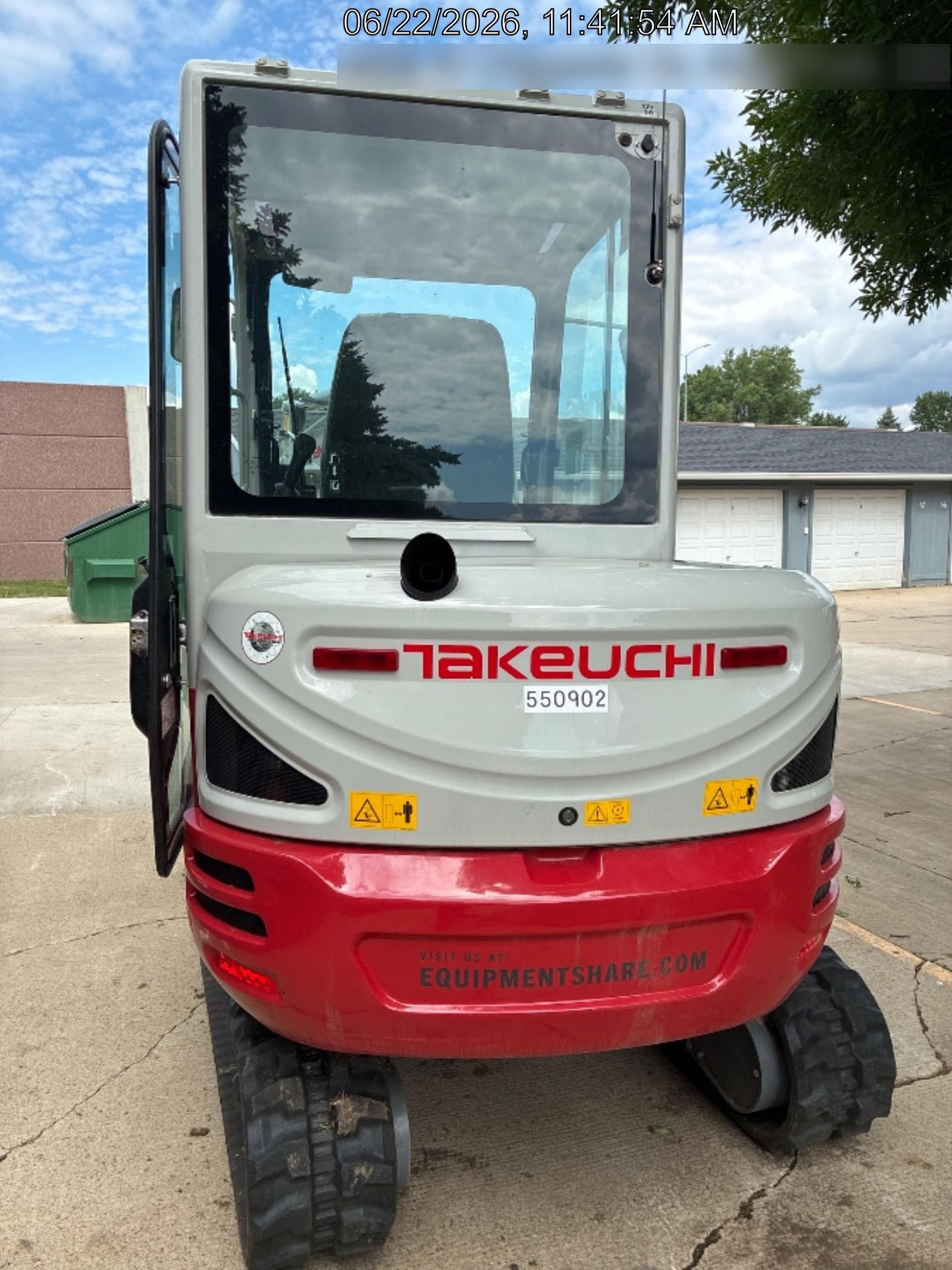 2025 TAKEUCHI TB235-2CR