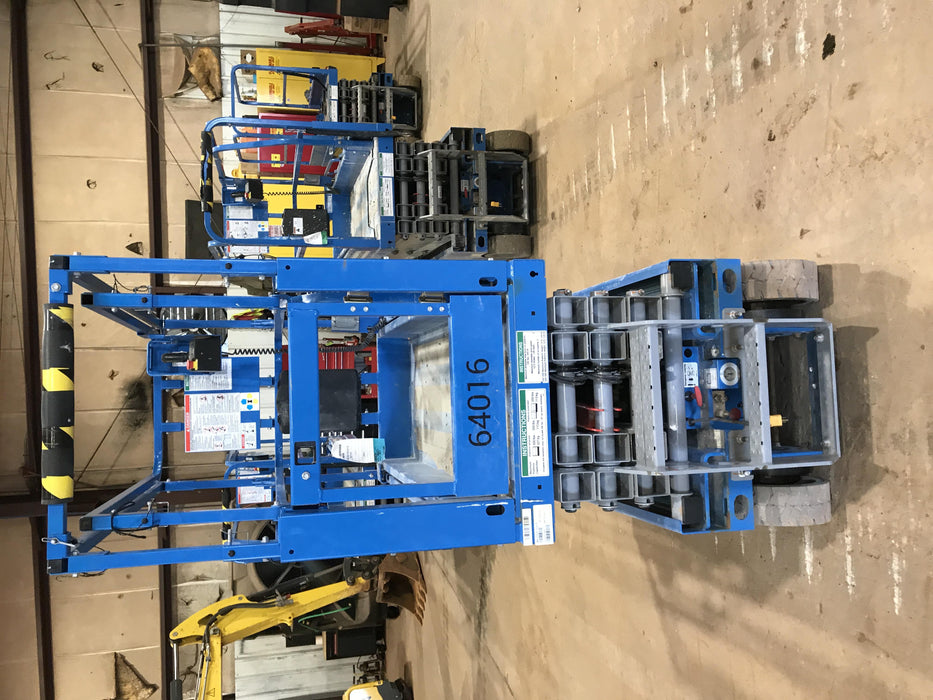 2020 Genie GS-1930 Solid Non Marking Tires, Beacon, Folding rails with half height swing gate