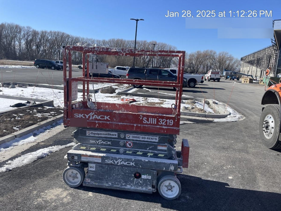 2016 SKYJACK SJIII-3219