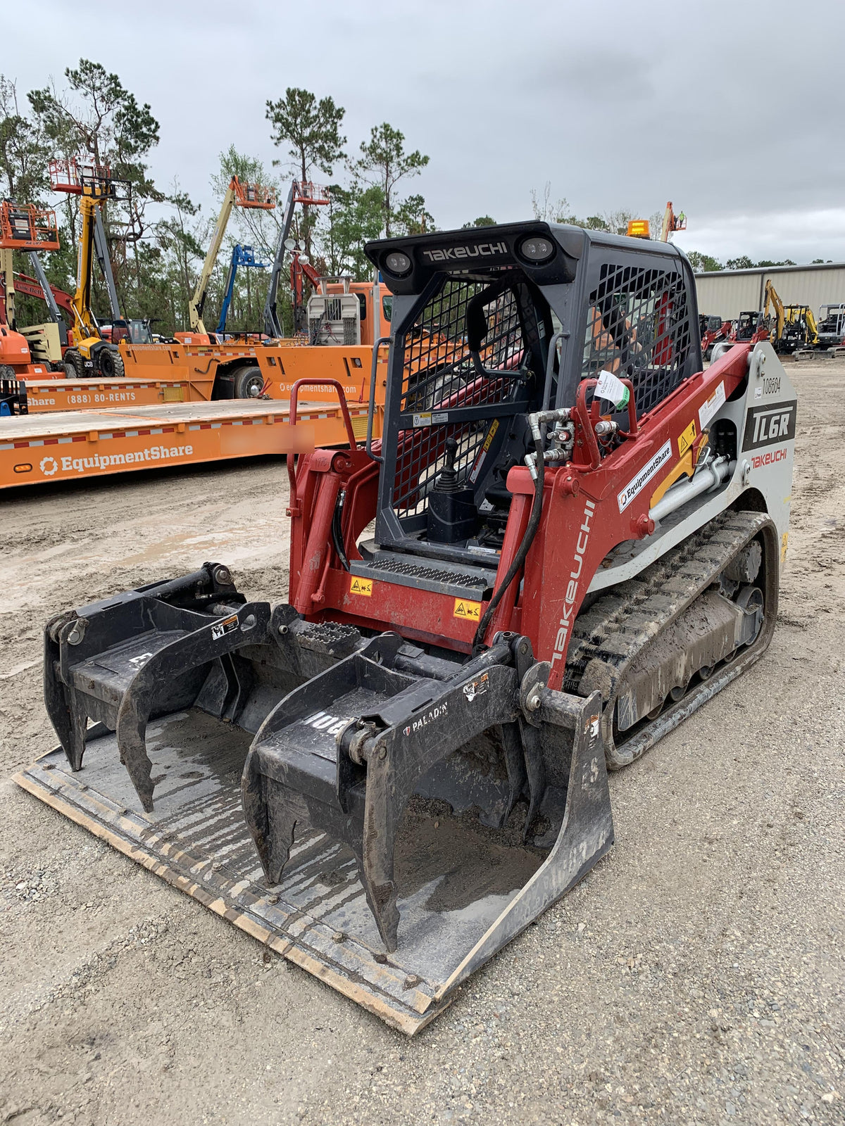2020 PALADIN 76" Scrap Grapple Bucket - Paladin