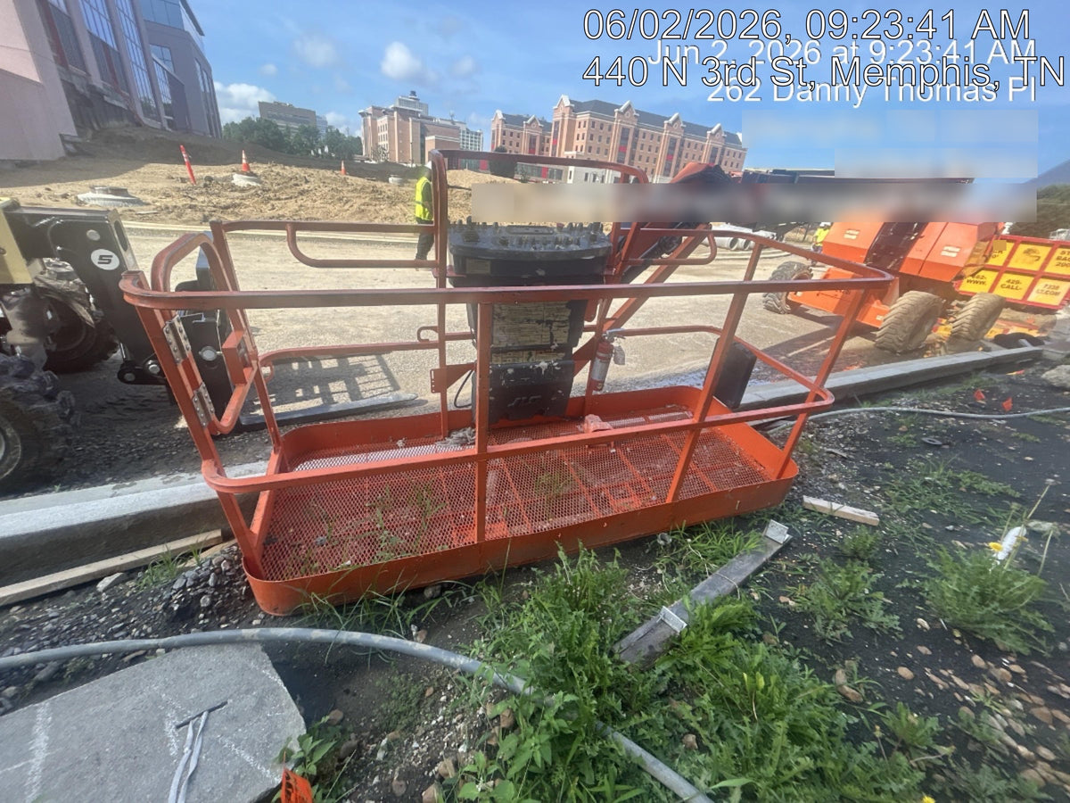 2018 JLG 860SJ