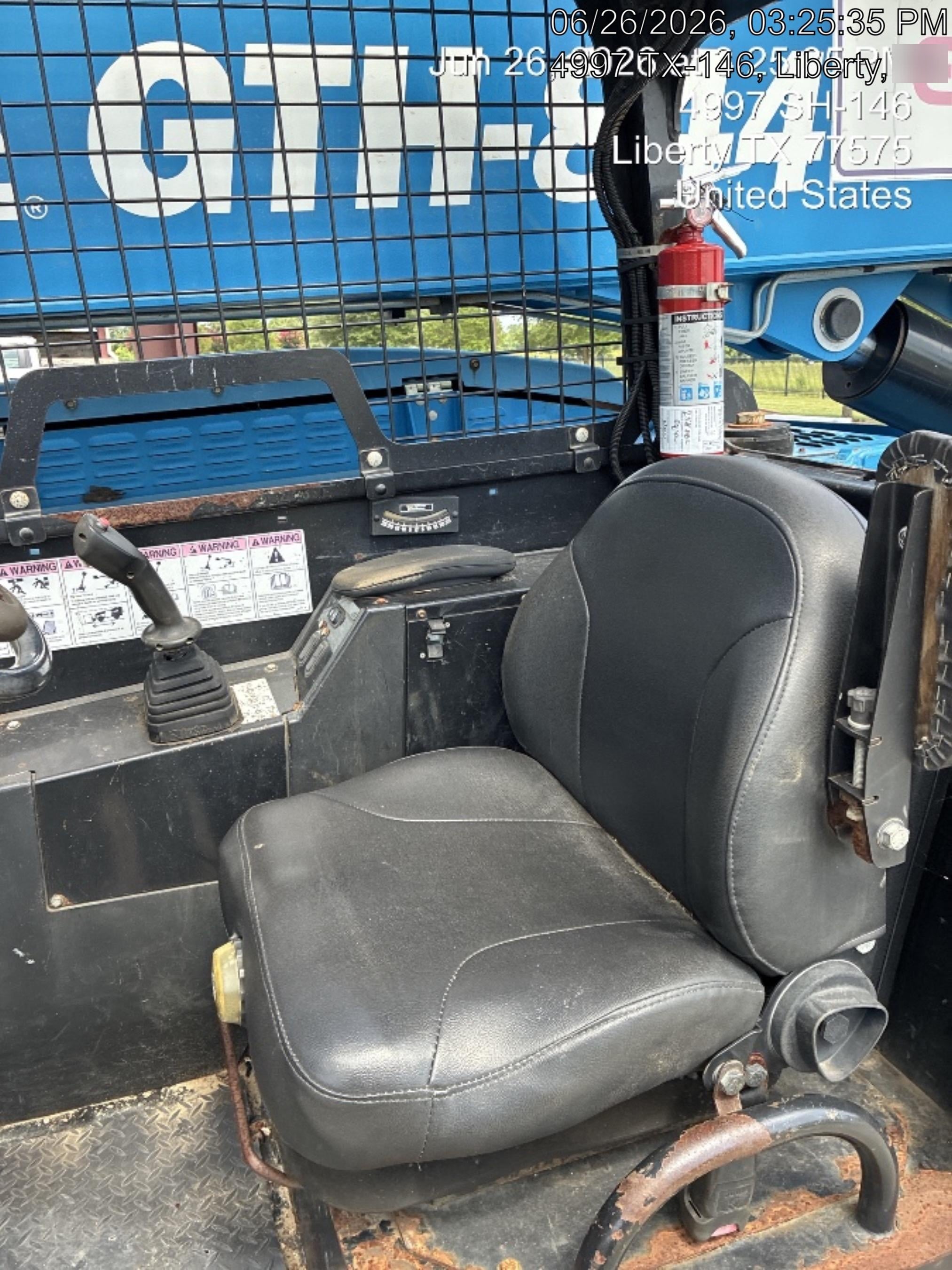 2017 GENIE GTH-844
