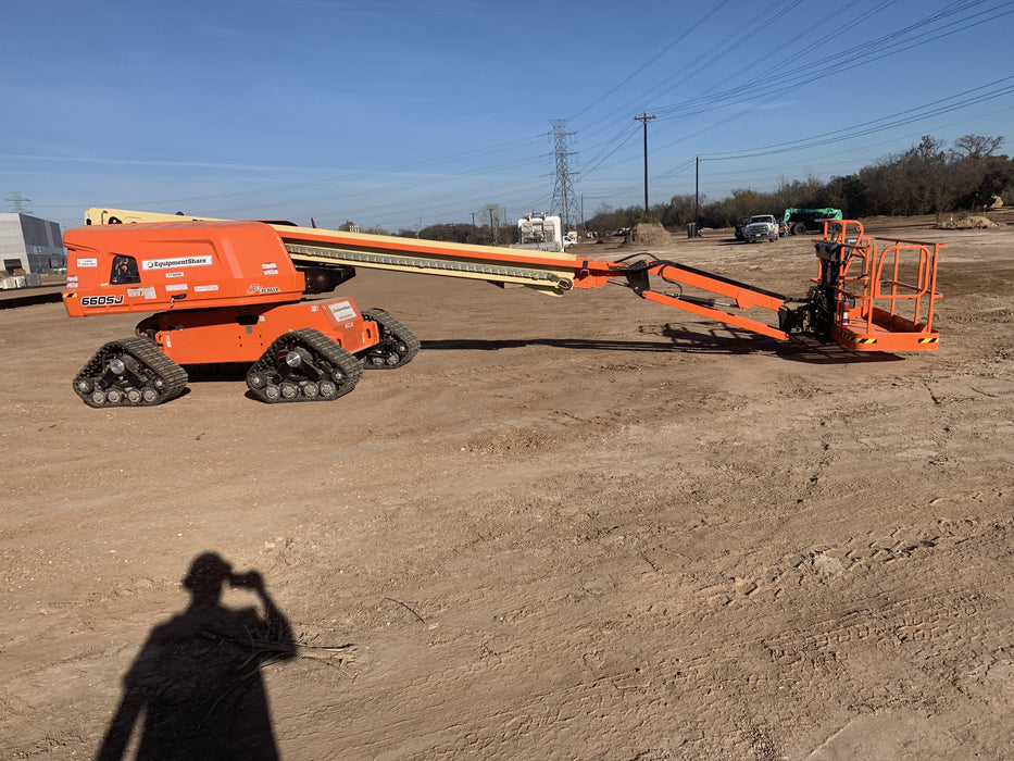 2021 JLG 660SJ Quad Track