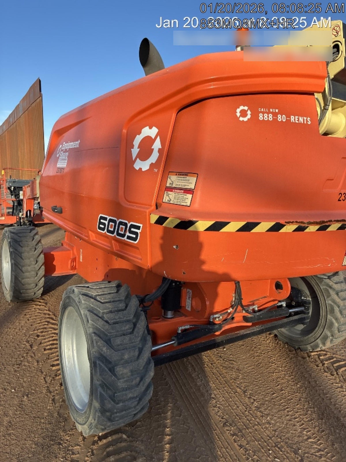 2022 JLG 600S