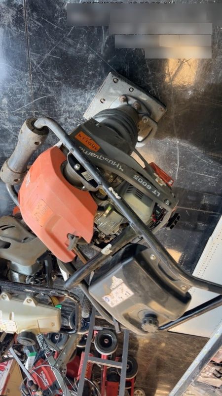 2024 HUSQVARNA LT6005