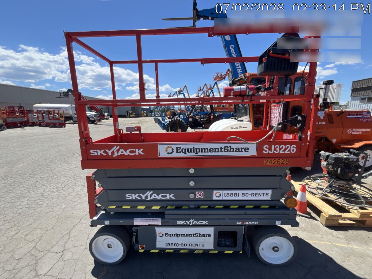 2022 SKYJACK SJ3226
