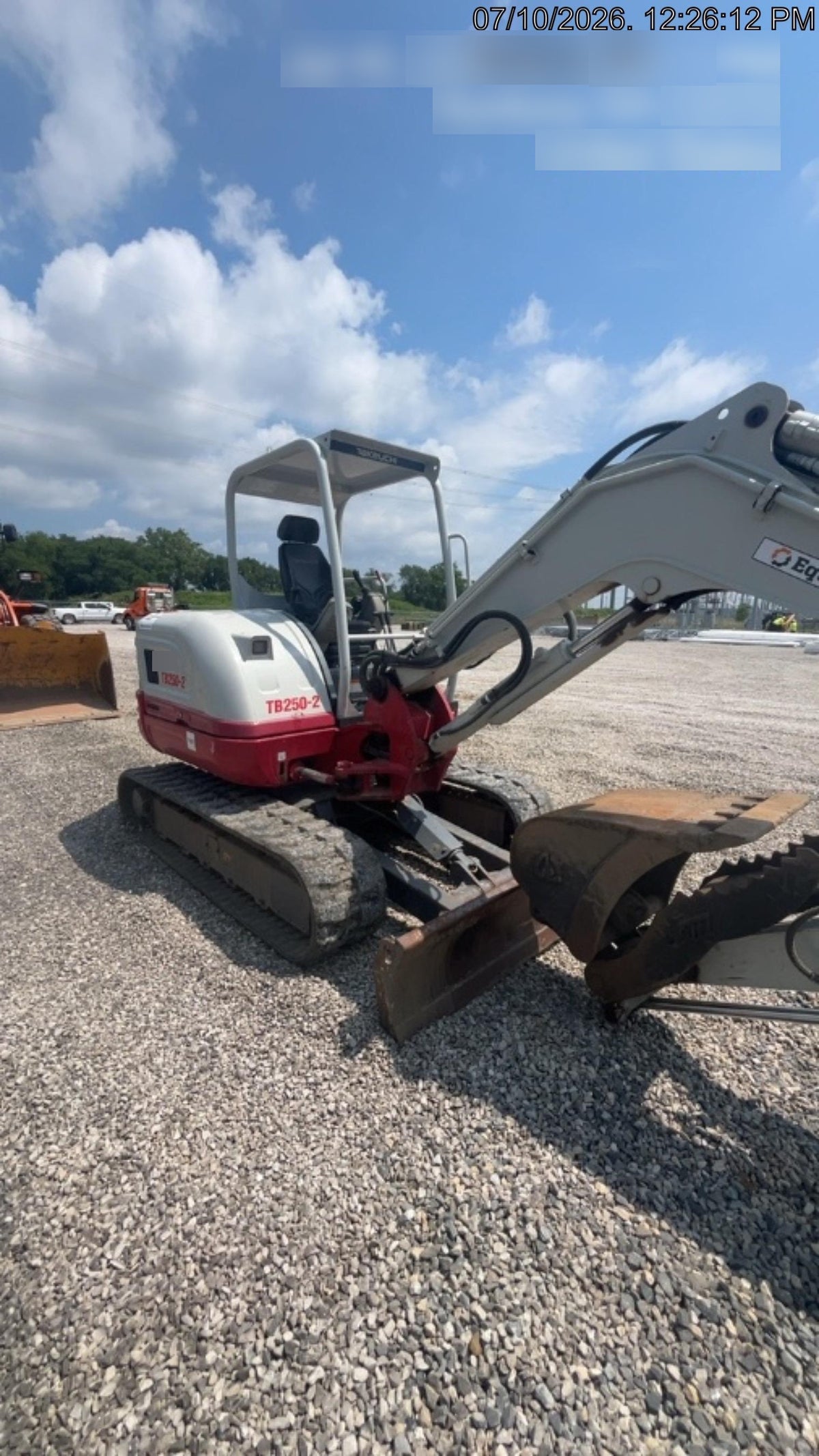 2022 TAKEUCHI TB250-2R