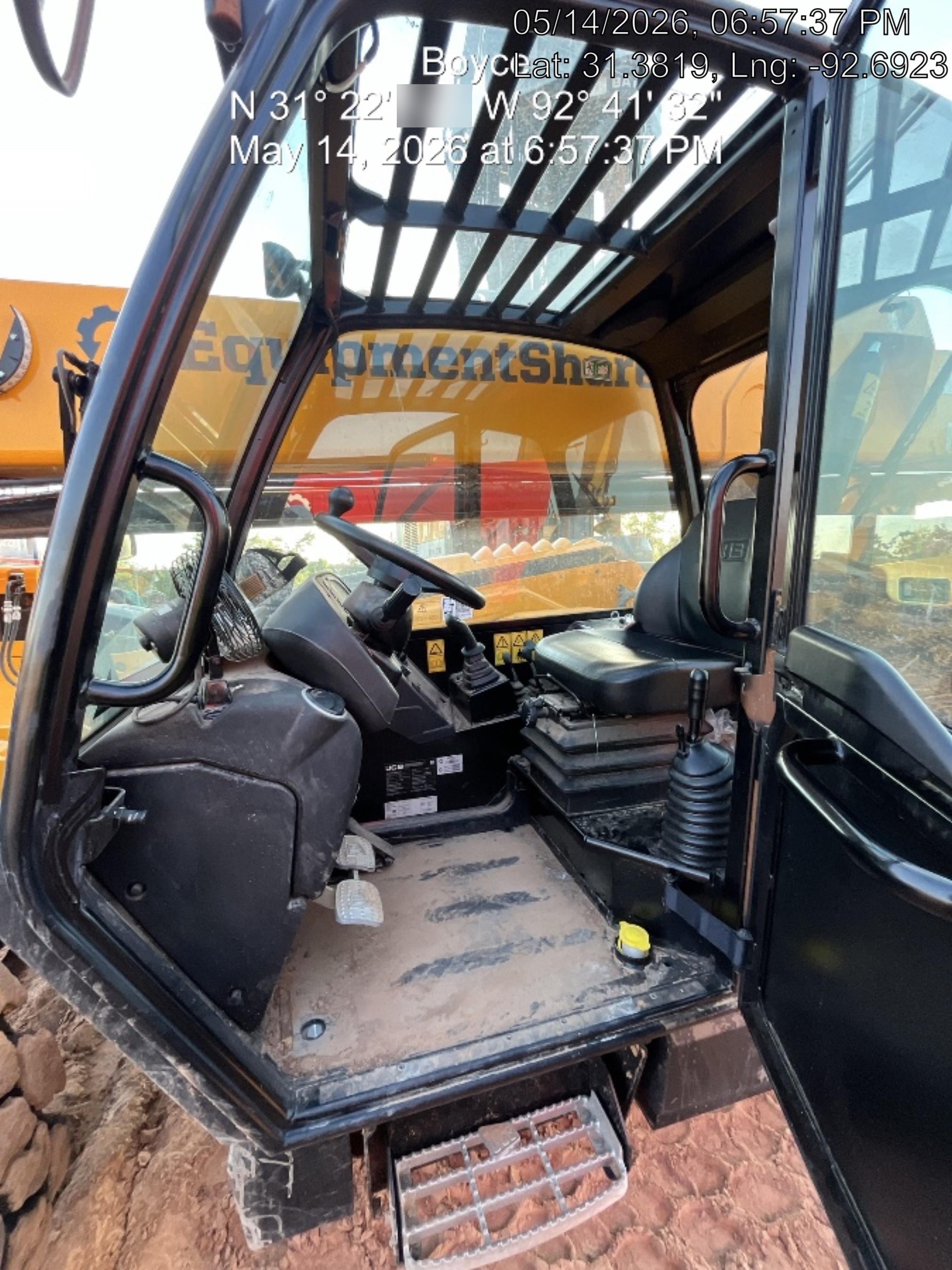 2025 JCB 509-42