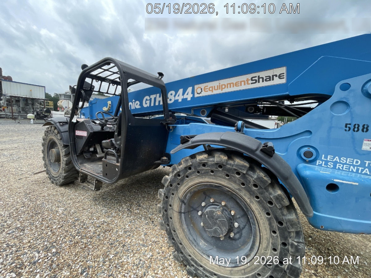 2017 Genie GTH-844 Genie GTH-844, Solid Tires, 60" carriage/forks, Open ROPS, Work Lights