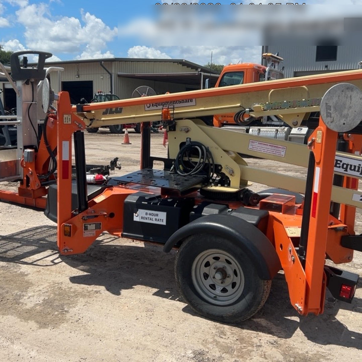 2022 JLG T350