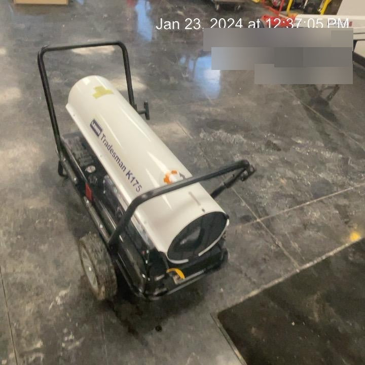 2022 LB WHITE Tradesman K175