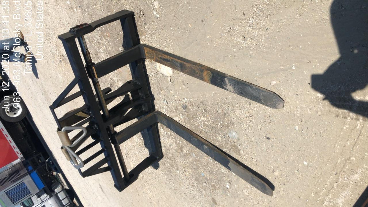 2020 JCB 510-56 Canopy, Solid Tires, Work Lights, Beacon, Aux Hydraulics, Back up Alarm, Lifting Eye, ES Decals