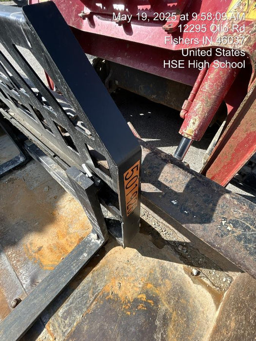 2025 EXPRESS STEEL 48" Pallet Fork