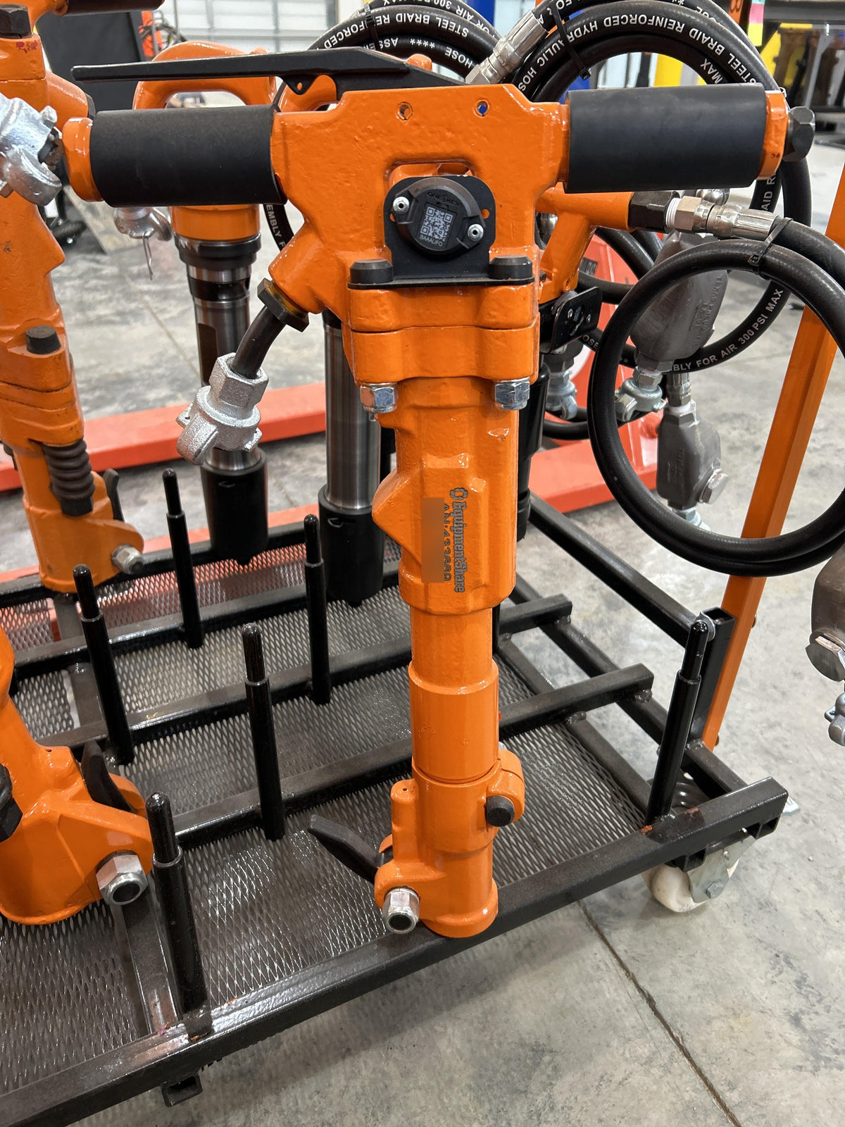 2024 MICHIGAN PNEUMATIC ES-TPB30-1-TRACKER