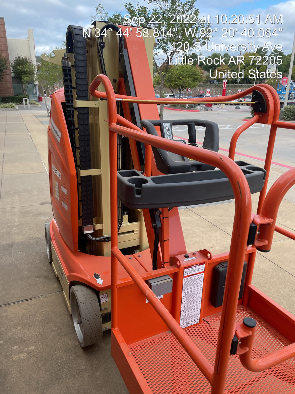 2022 JLG 26E